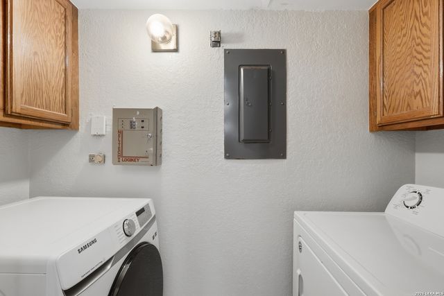8633 Datapoint Dr Apt 258, San Antonio, TX 78229