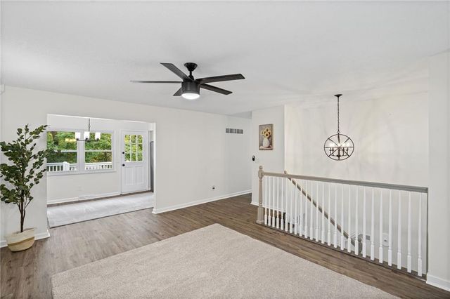 9321 NW 68th Street, Kansas City, MO 64152