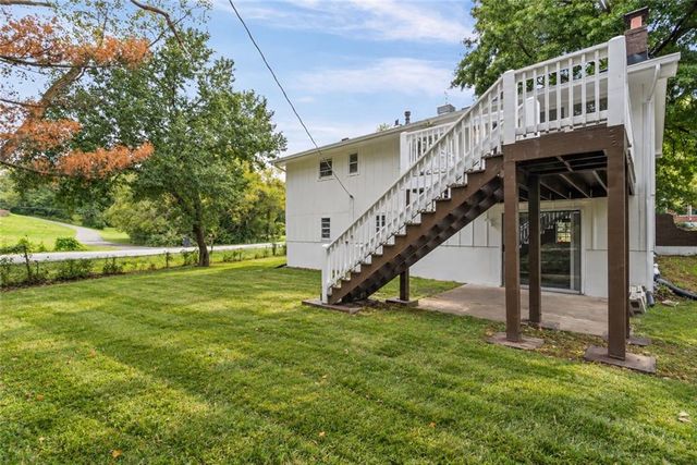 9321 NW 68th Street, Kansas City, MO 64152