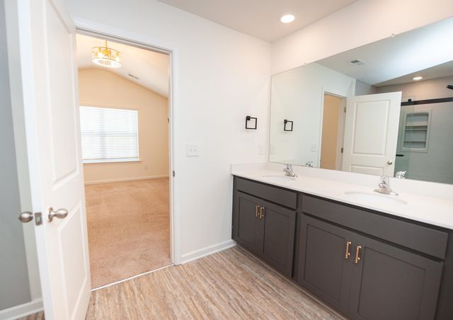 1552 Katherine Court, Boiling Springs, SC 29316