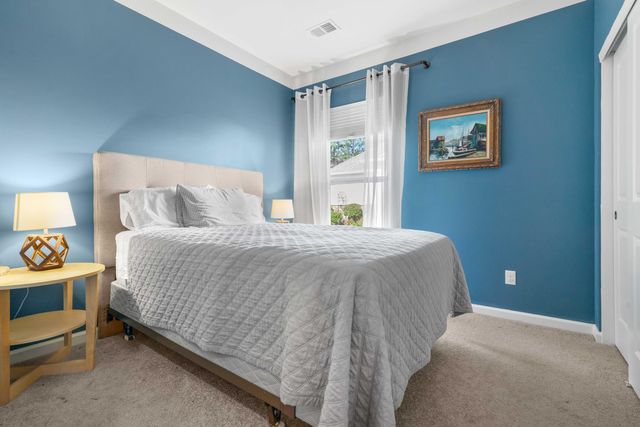 557 Sea Foam Street, Summerville, SC 29486