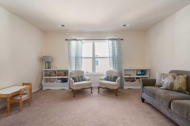 557 Sea Foam Street, Summerville, SC 29486