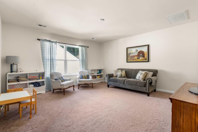 557 Sea Foam Street, Summerville, SC 29486