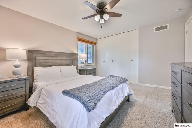 7530 Vine Street, Lincoln, NE 68505