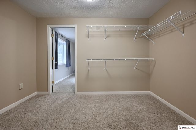 7530 Vine Street, Lincoln, NE 68505