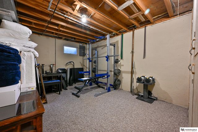 7530 Vine Street, Lincoln, NE 68505