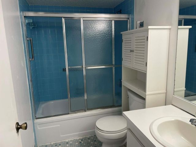 2101 W Woolbright Rd J202, Boynton Beach, FL 33426