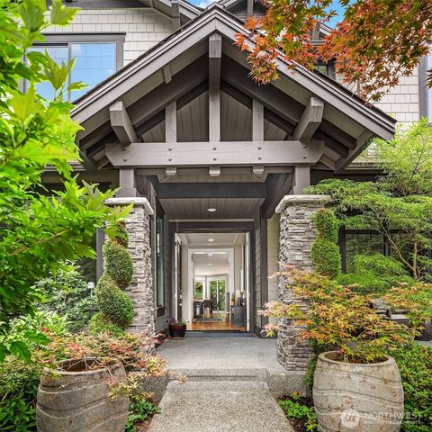 9233 255th Avenue NE, Redmond, WA 98053