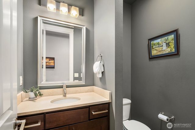 9233 255th Avenue NE, Redmond, WA 98053