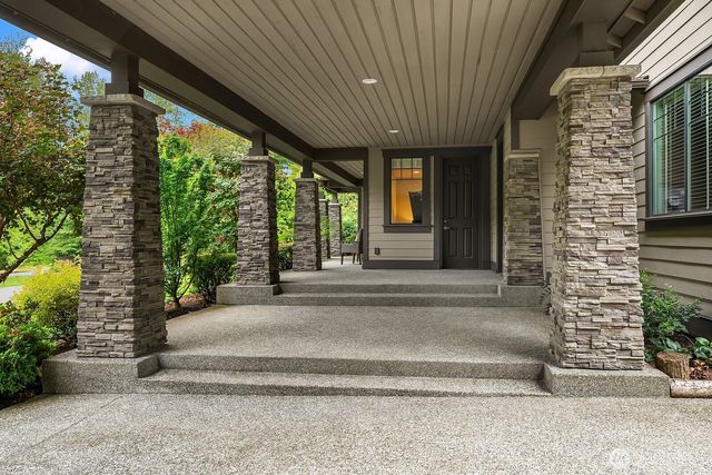 9233 255th Avenue NE, Redmond, WA 98053