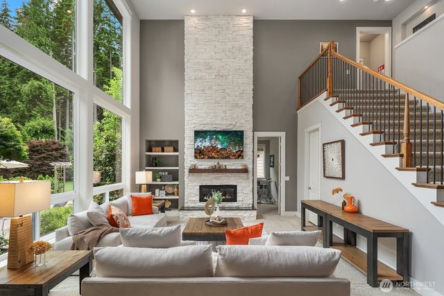 9233 255th Avenue NE, Redmond, WA 98053