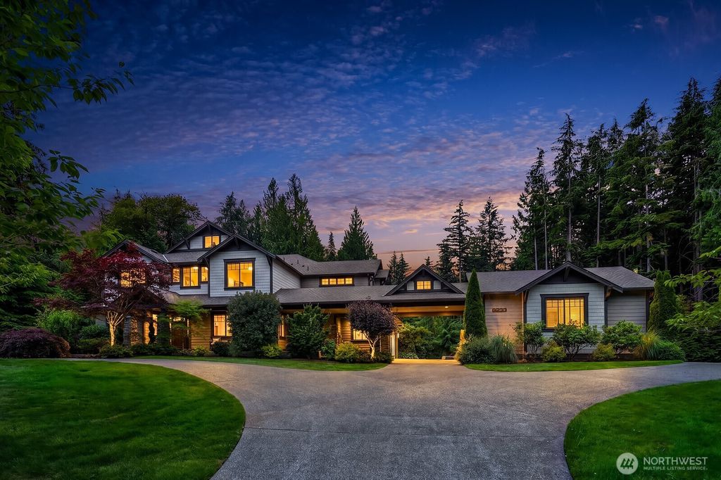 9233 255th Avenue NE, Redmond, WA 98053