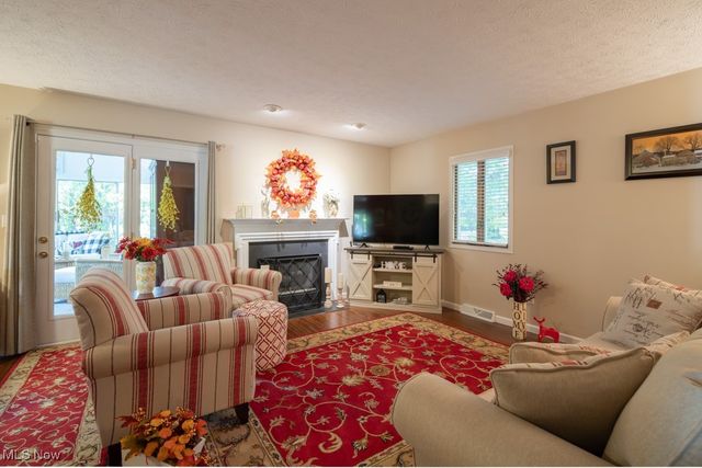 2380 Port Williams Drive, Stow, OH 44224