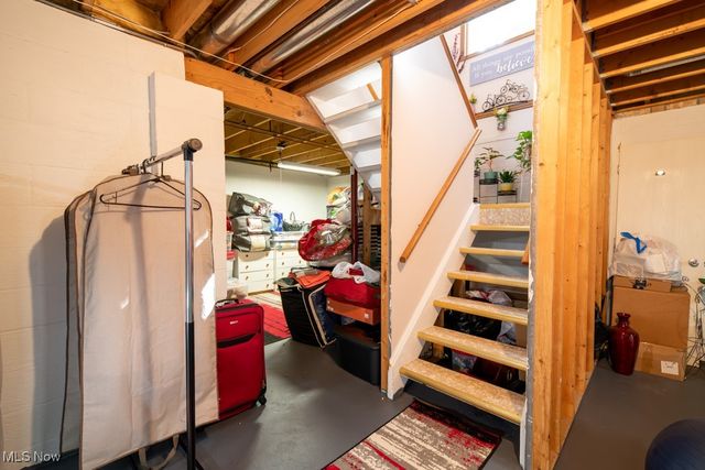 2380 Port Williams Drive, Stow, OH 44224