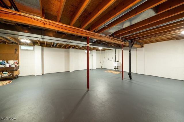 2380 Port Williams Drive, Stow, OH 44224