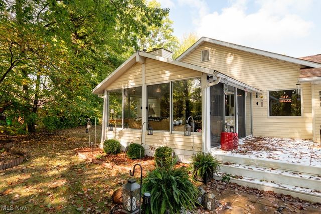 2380 Port Williams Drive, Stow, OH 44224