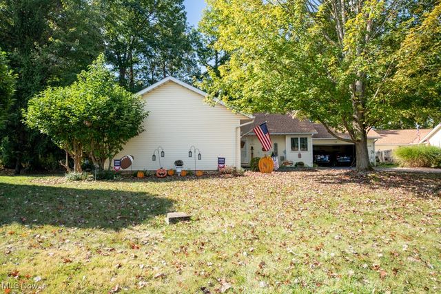 2380 Port Williams Drive, Stow, OH 44224