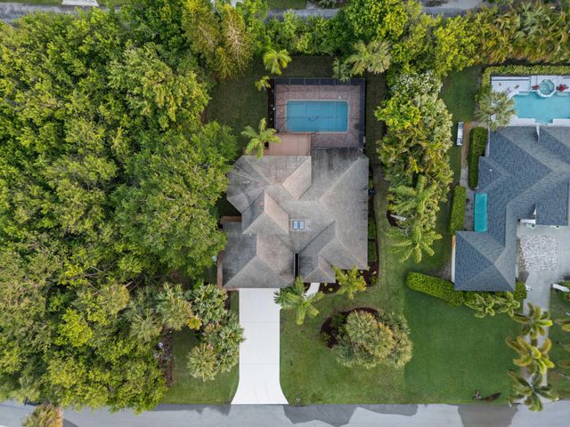 2170 Seminole Shores Lane, Vero Beach, FL 32963