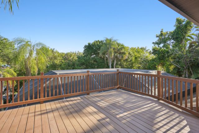 2170 Seminole Shores Lane, Vero Beach, FL 32963
