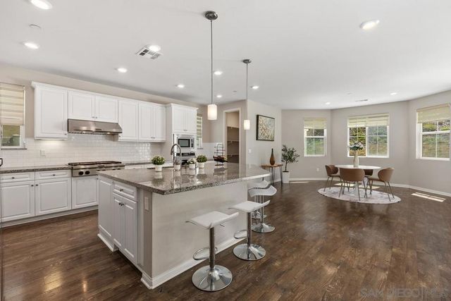 13025 Moonstone, San Diego, CA 92129