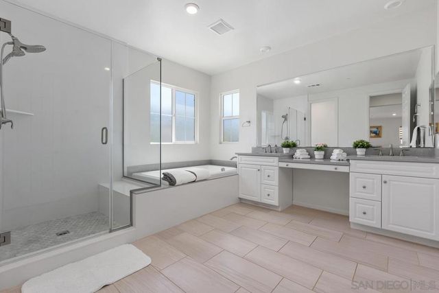 13025 Moonstone, San Diego, CA 92129