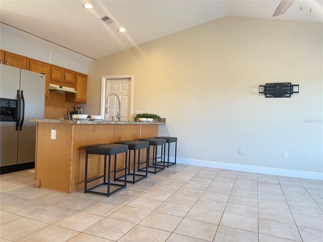 540 E BISMARK STREET, Hernando, FL 34442