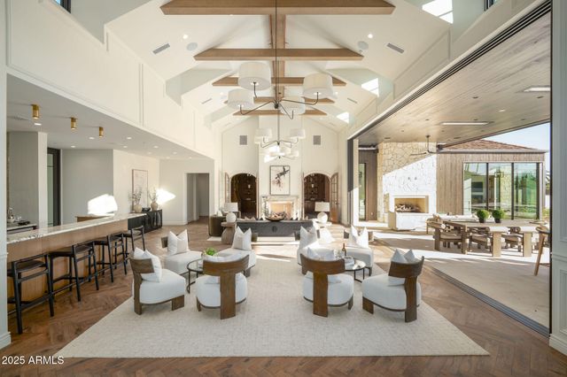 5902 E CACTUS WREN Road, Paradise Valley, AZ 85253