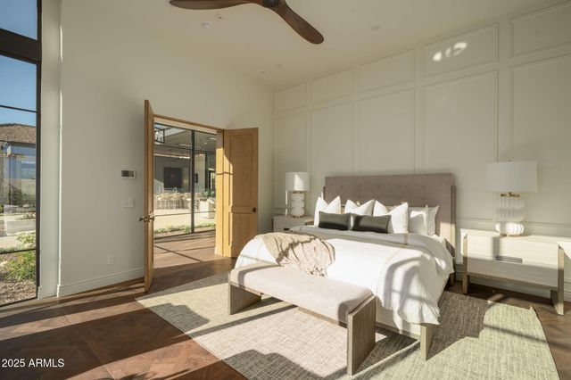 5902 E CACTUS WREN Road, Paradise Valley, AZ 85253