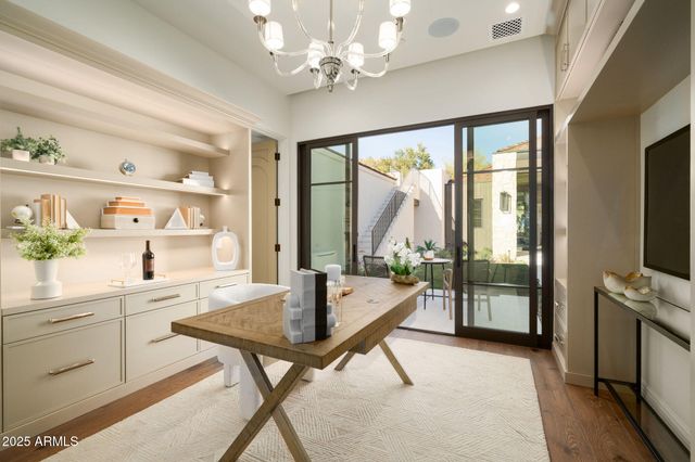 5902 E CACTUS WREN Road, Paradise Valley, AZ 85253