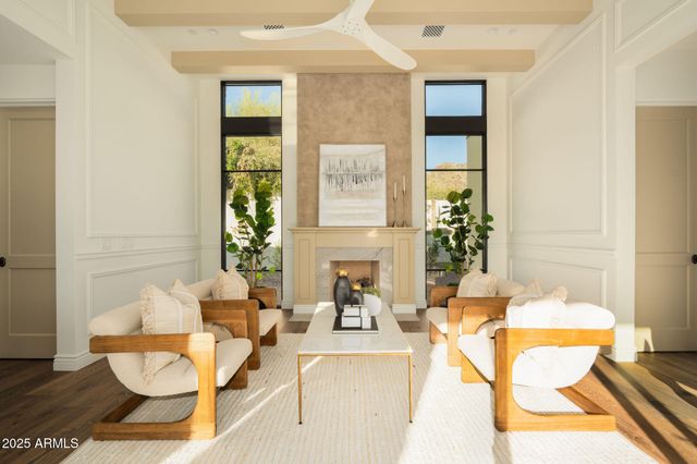 5902 E CACTUS WREN Road, Paradise Valley, AZ 85253