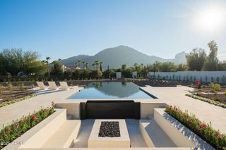 5902 E CACTUS WREN Road, Paradise Valley, AZ 85253