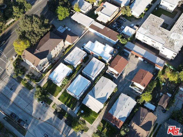 1312 N Raymond Avenue, Pasadena, CA 91103