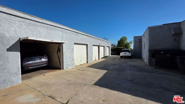 1312 N Raymond Avenue, Pasadena, CA 91103