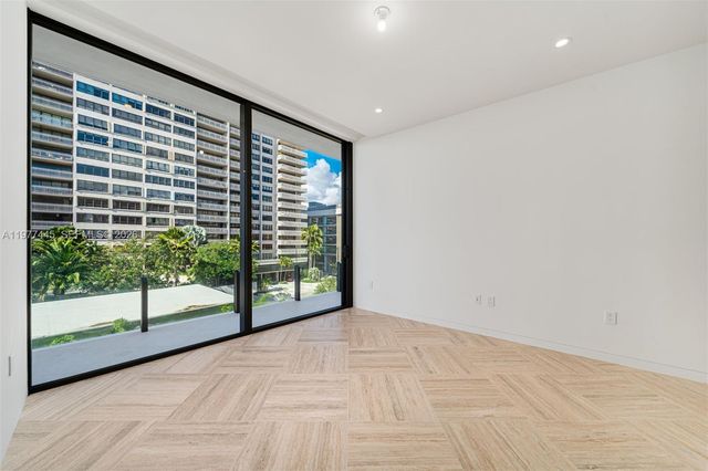 5 GROVE ISLE DR M403, Coconut Grove, FL 33133