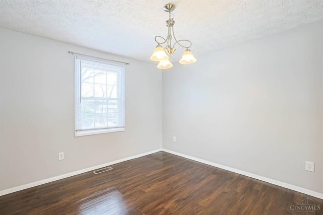 5563 Crestview Drive, Fairfield, OH 45014