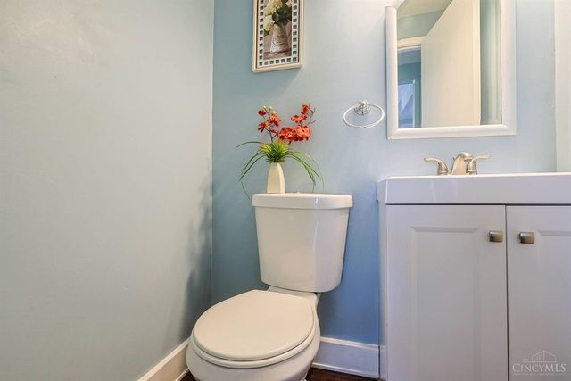 5563 Crestview Drive, Fairfield, OH 45014