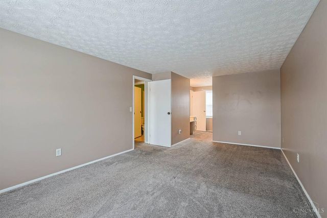 5563 Crestview Drive, Fairfield, OH 45014