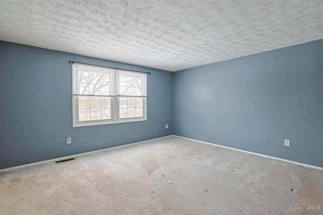 5563 Crestview Drive, Fairfield, OH 45014