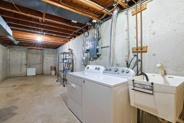 5563 Crestview Drive, Fairfield, OH 45014