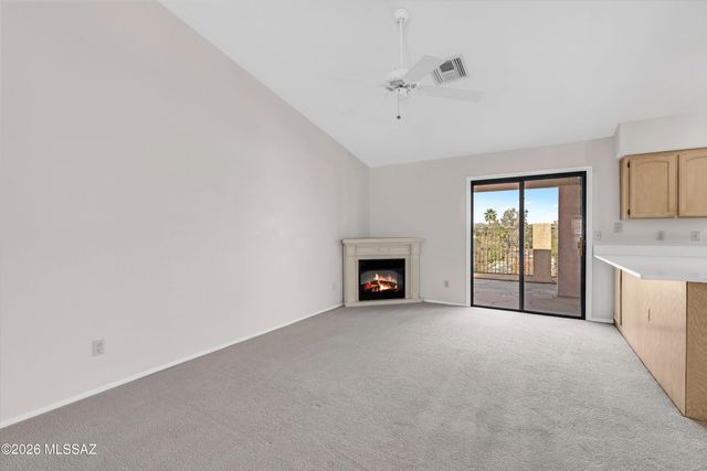 31 E Stonewood Drive, Oro Valley, AZ 85737