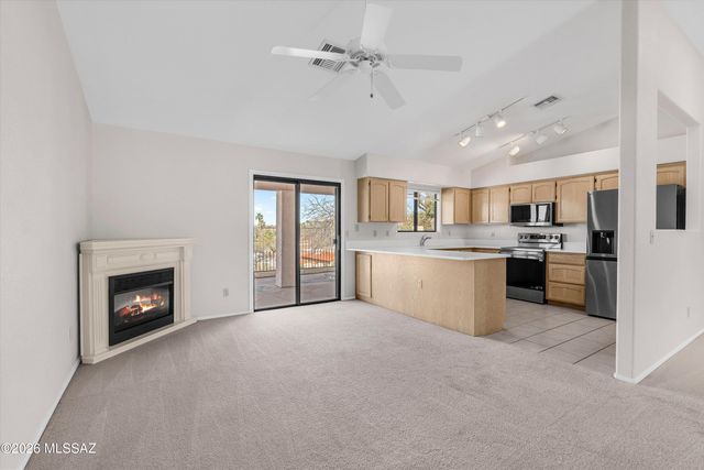 31 E Stonewood Drive, Oro Valley, AZ 85737