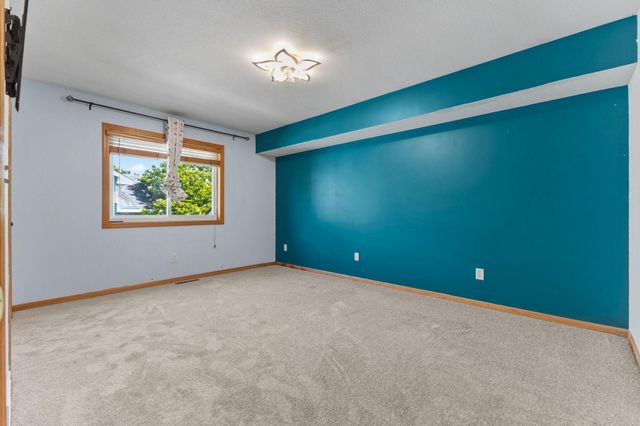 20595 Camden Path, Farmington, MN 55024