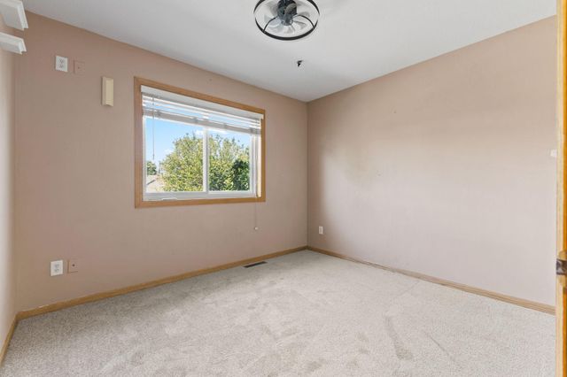 20595 Camden Path, Farmington, MN 55024