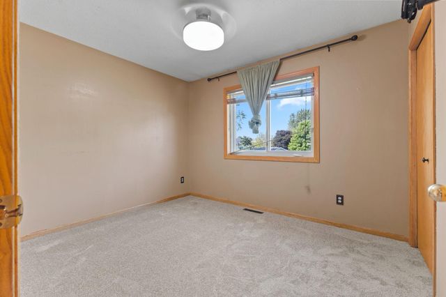 20595 Camden Path, Farmington, MN 55024