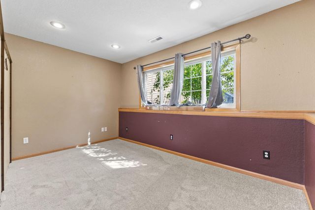20595 Camden Path, Farmington, MN 55024
