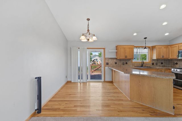 20595 Camden Path, Farmington, MN 55024