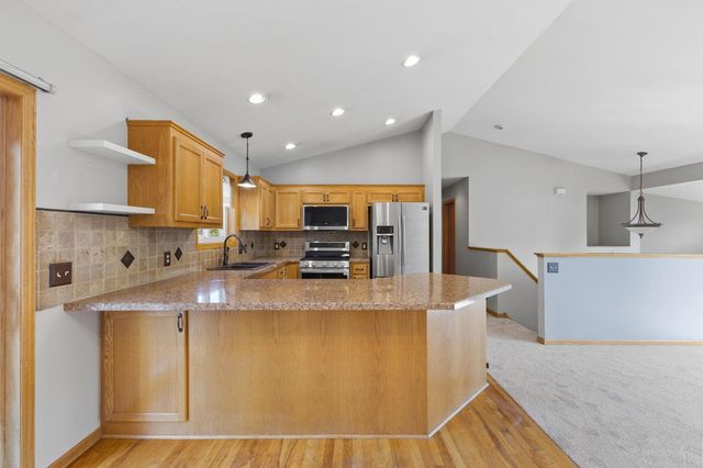 20595 Camden Path, Farmington, MN 55024