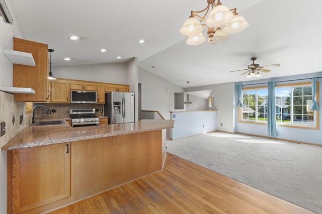 20595 Camden Path, Farmington, MN 55024