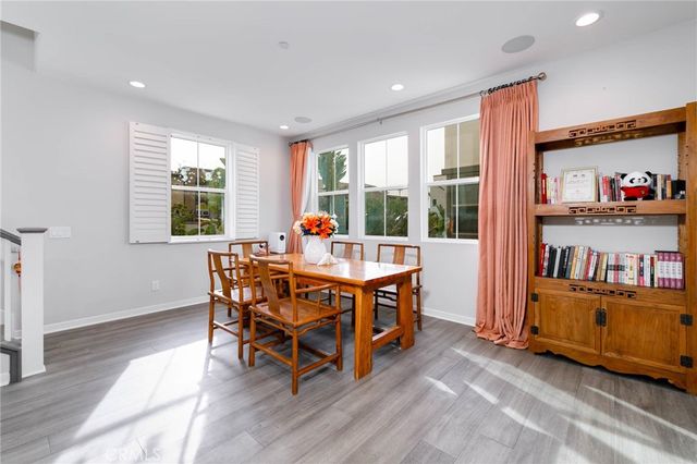 5 Hideaway, Mission Viejo, CA 92692