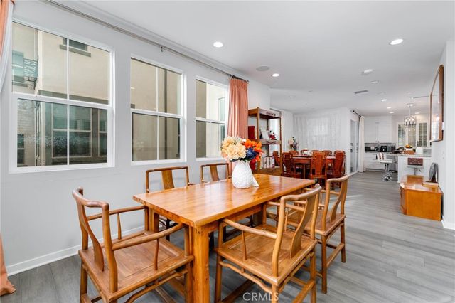 5 Hideaway, Mission Viejo, CA 92692